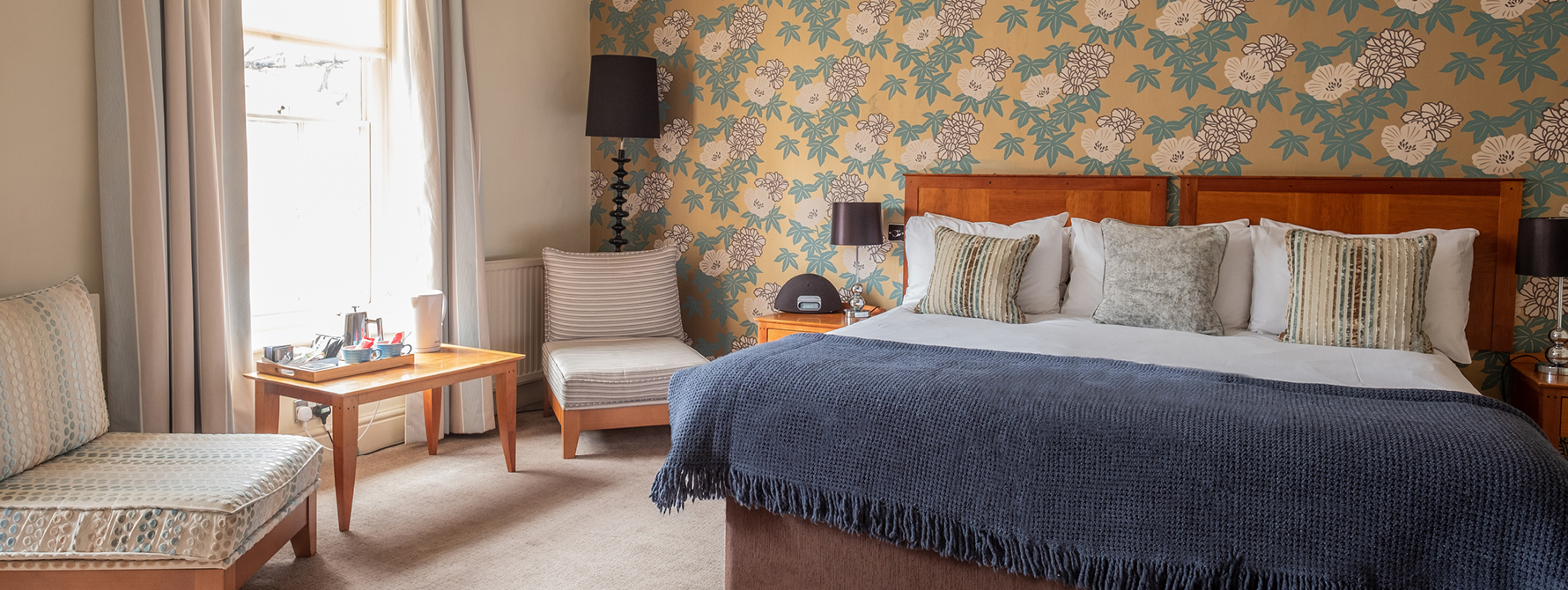 Rooms - The Crown Southwold