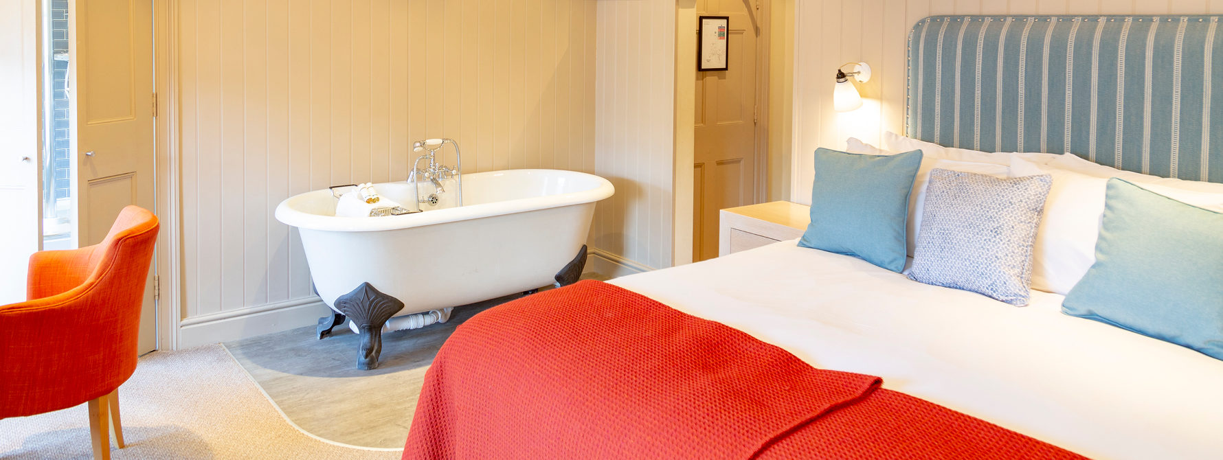 Rooms - The Crown Southwold