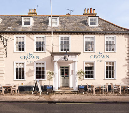 The Crown Hotel - Front